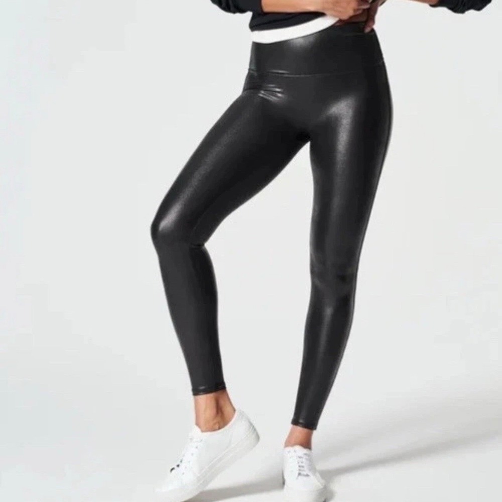 SPANX Faux Leather Leggings Petite M Black Shaping Stretch NWT